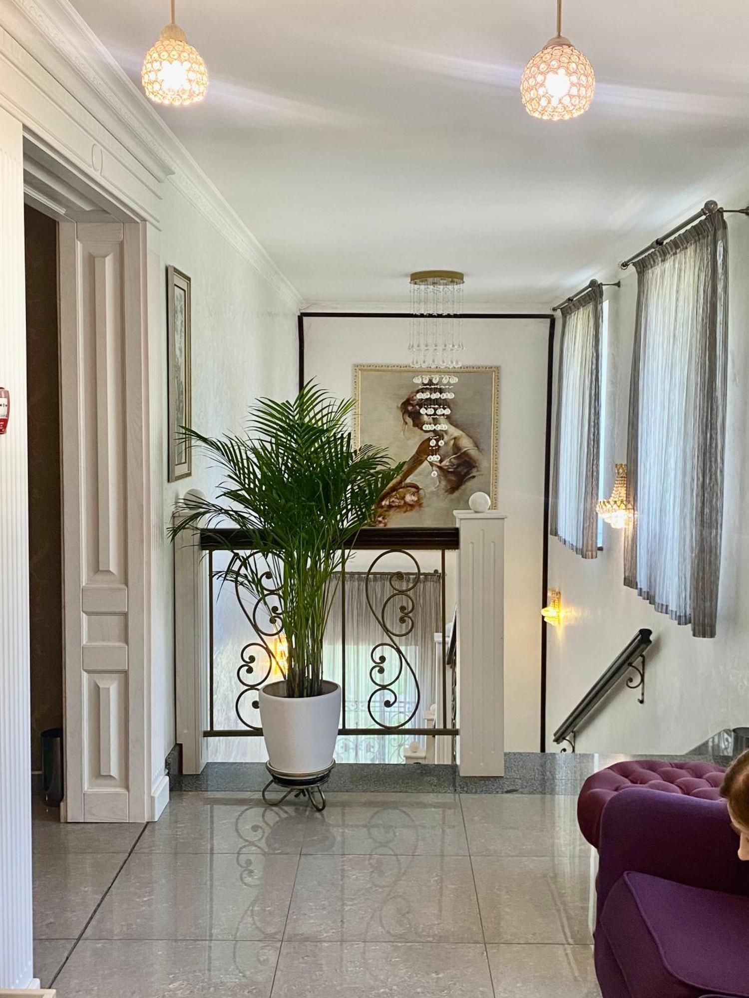 Boutique Hotel Deluxe Kamianets-Podilskyi Luaran gambar