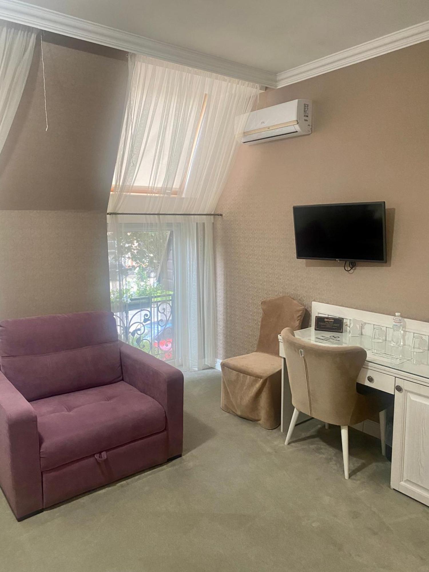 Boutique Hotel Deluxe Kamianets-Podilskyi Luaran gambar