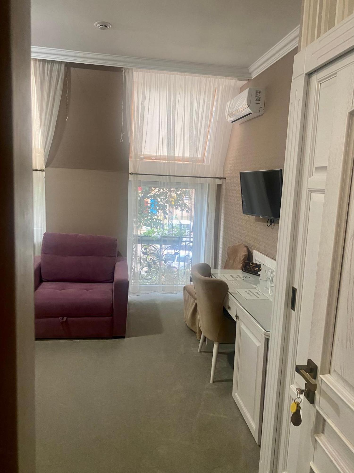 Boutique Hotel Deluxe Kamianets-Podilskyi Luaran gambar