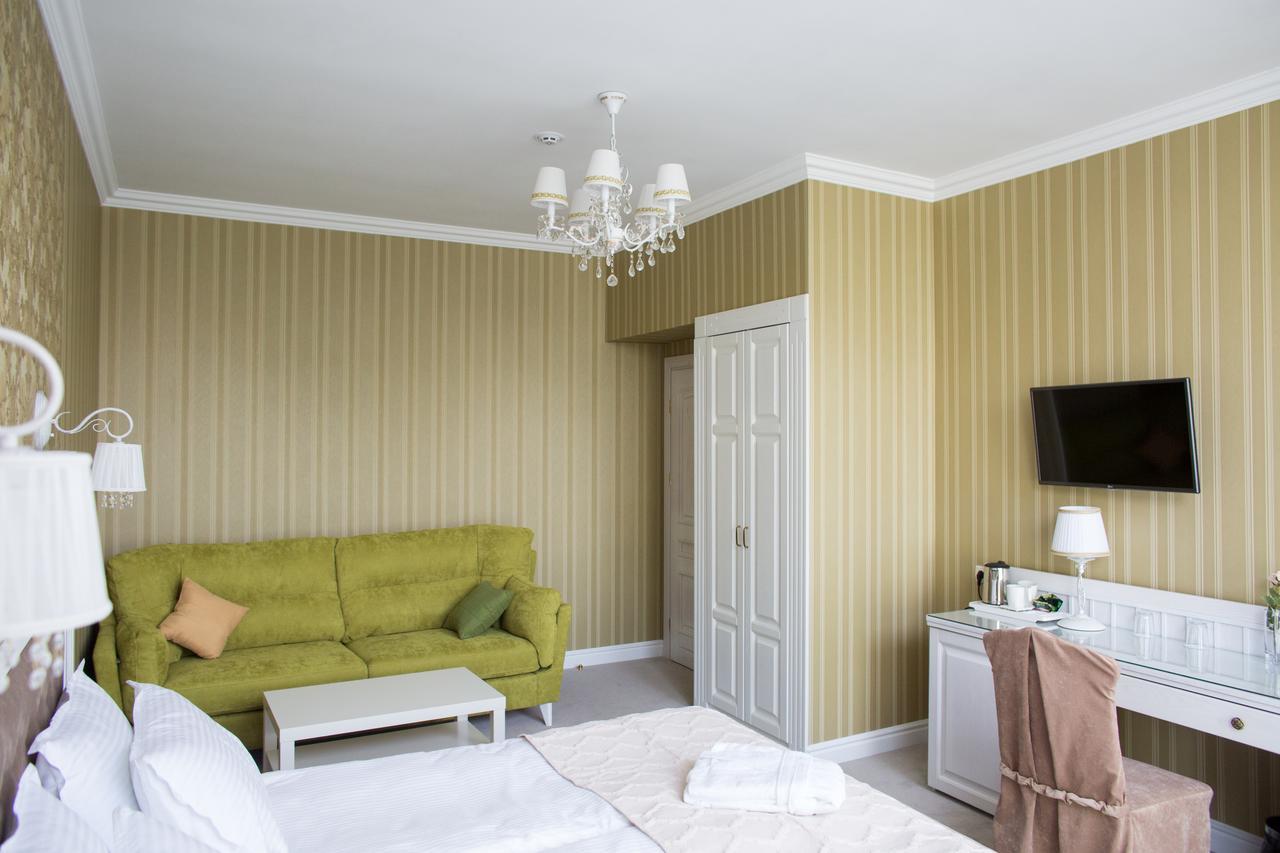 Boutique Hotel Deluxe Kamianets-Podilskyi Luaran gambar