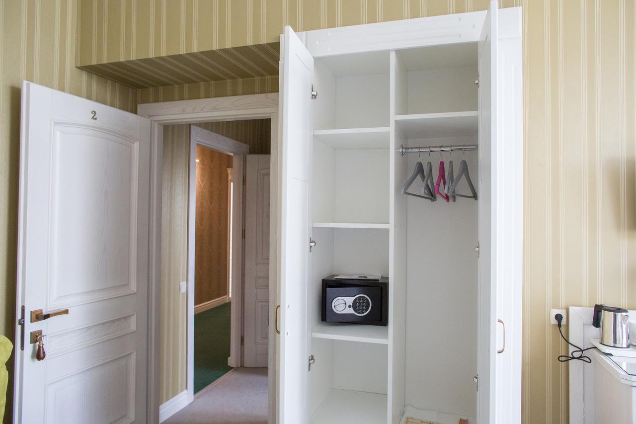 Boutique Hotel Deluxe Kamianets-Podilskyi Luaran gambar