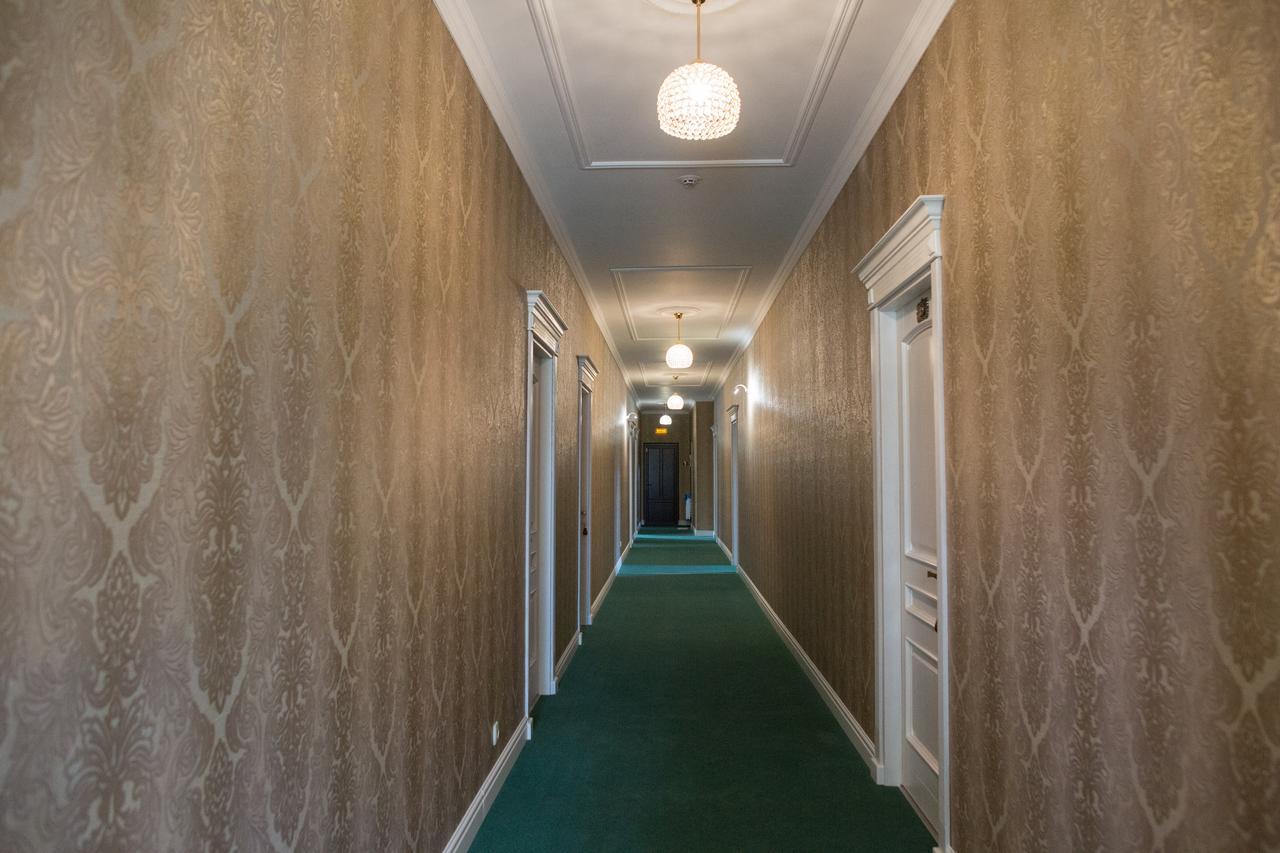 Boutique Hotel Deluxe Kamianets-Podilskyi Luaran gambar