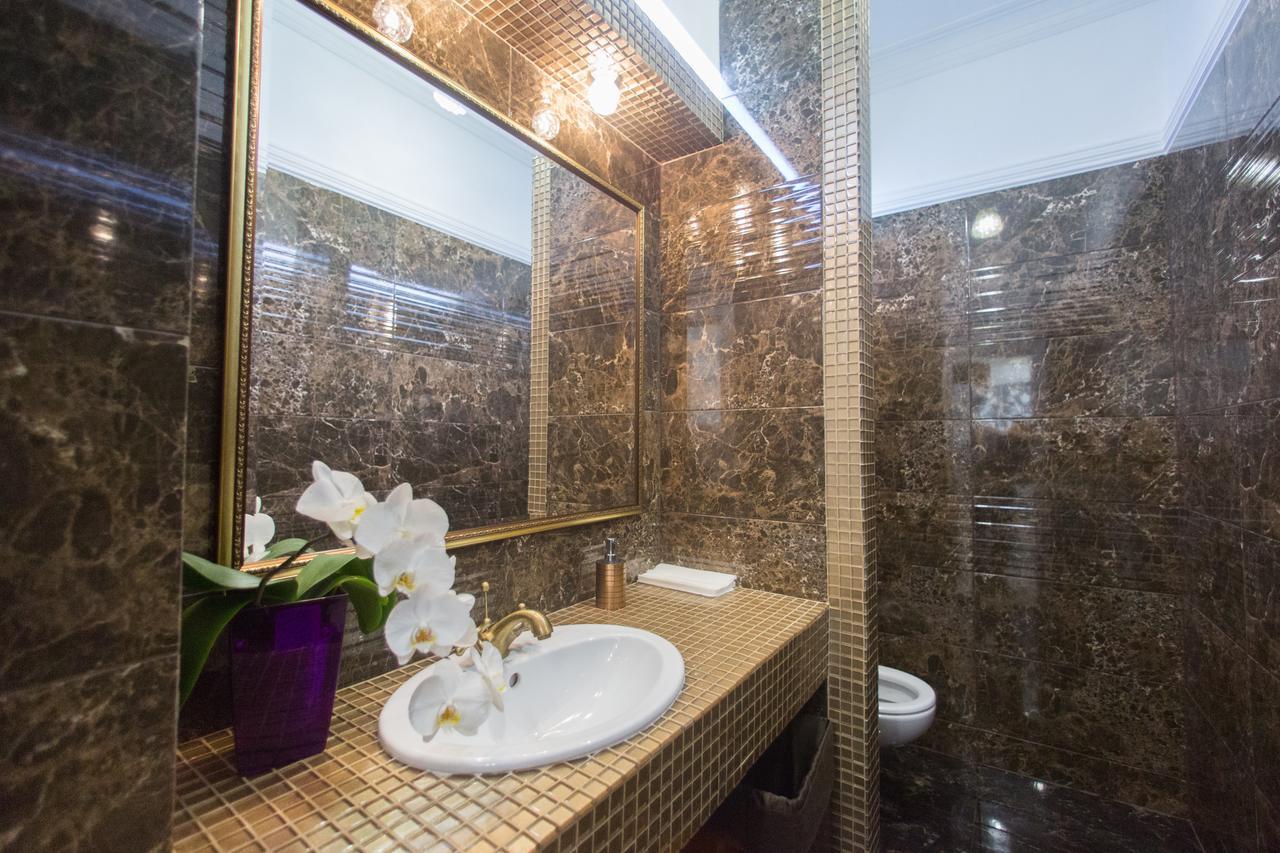 Boutique Hotel Deluxe Kamianets-Podilskyi Luaran gambar