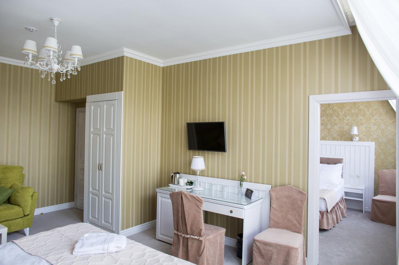 Boutique Hotel Deluxe Kamianets-Podilskyi Luaran gambar